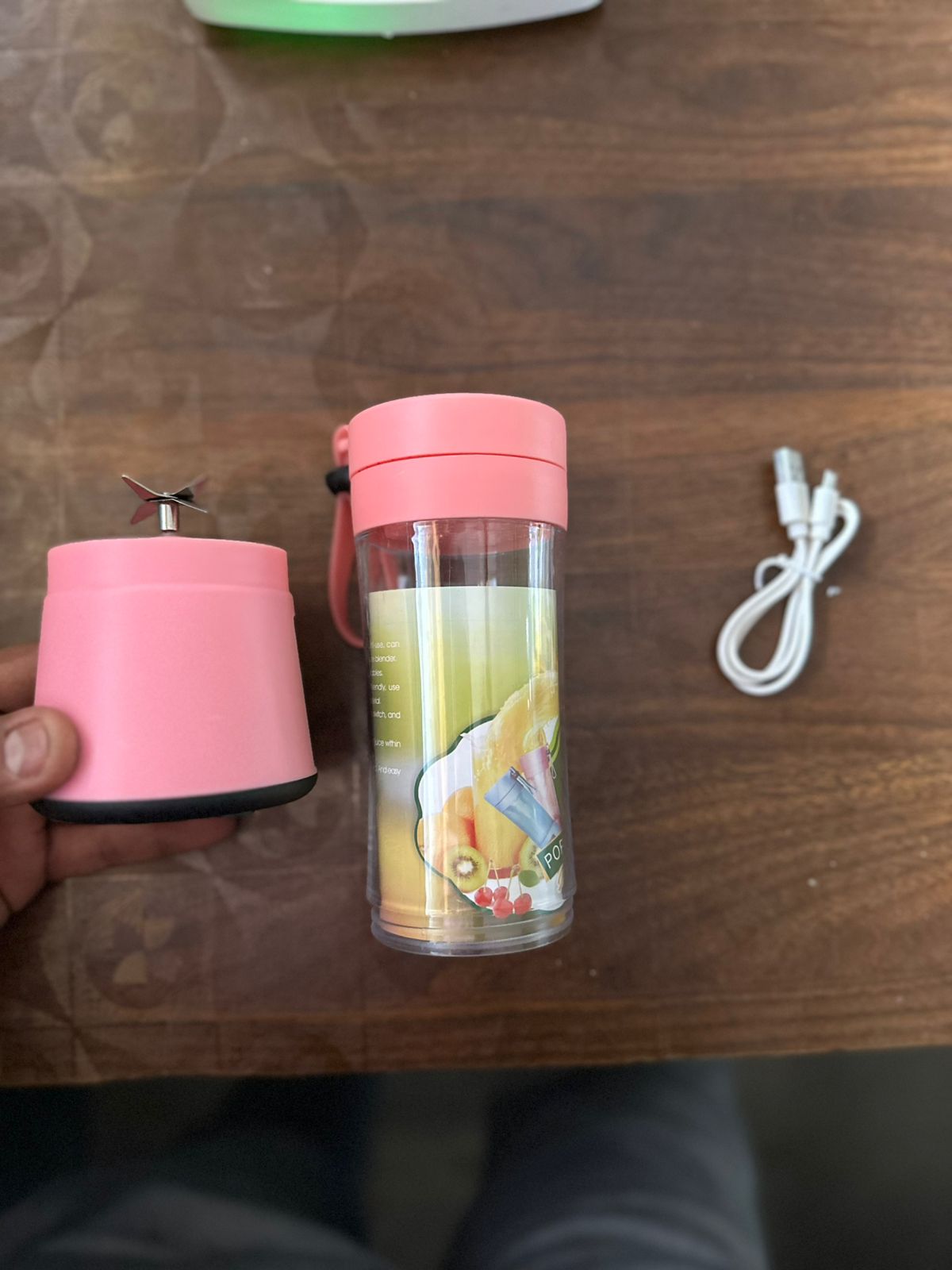 Portable 6 Blade Juicer - 2 USB