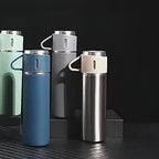 Vaccum Flaks Bottle With 3 Pc Cup